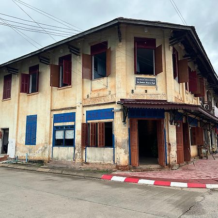 Via Thakhek Hostel & Cafe Eksteriør bilde